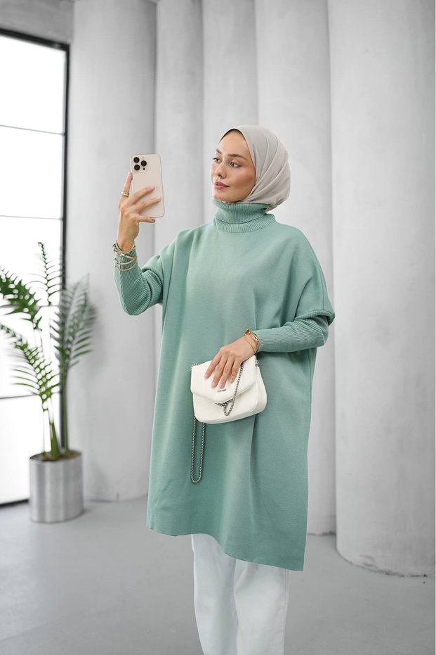 High-Neck Comfortable Cut Knitwear Tunic Anka261053