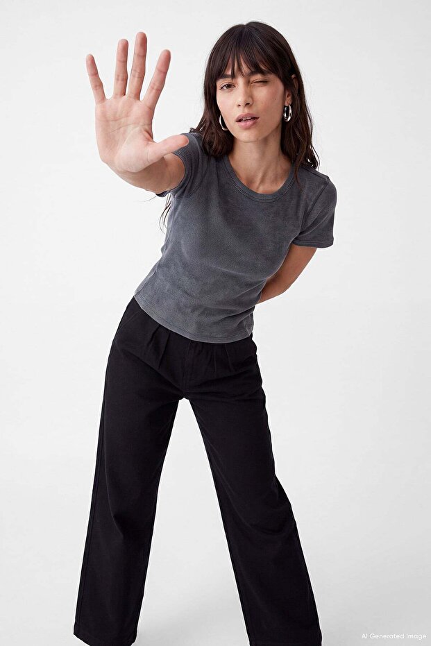 Women's Corded Fabric T-Shirt