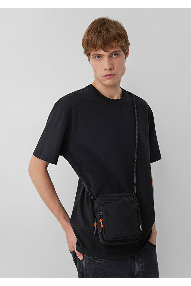 Black Shoulder Bag 0912385-900
