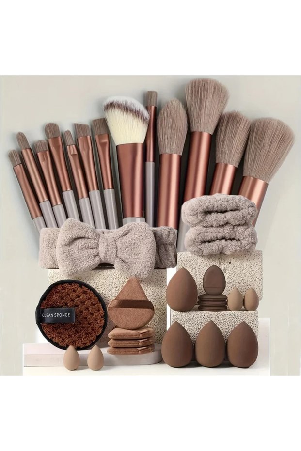 33pcs brown 33Pcs Makeup Tools Kit Professional Soft Fluffy Makeup Brush Set Foundation Blush Eyebro