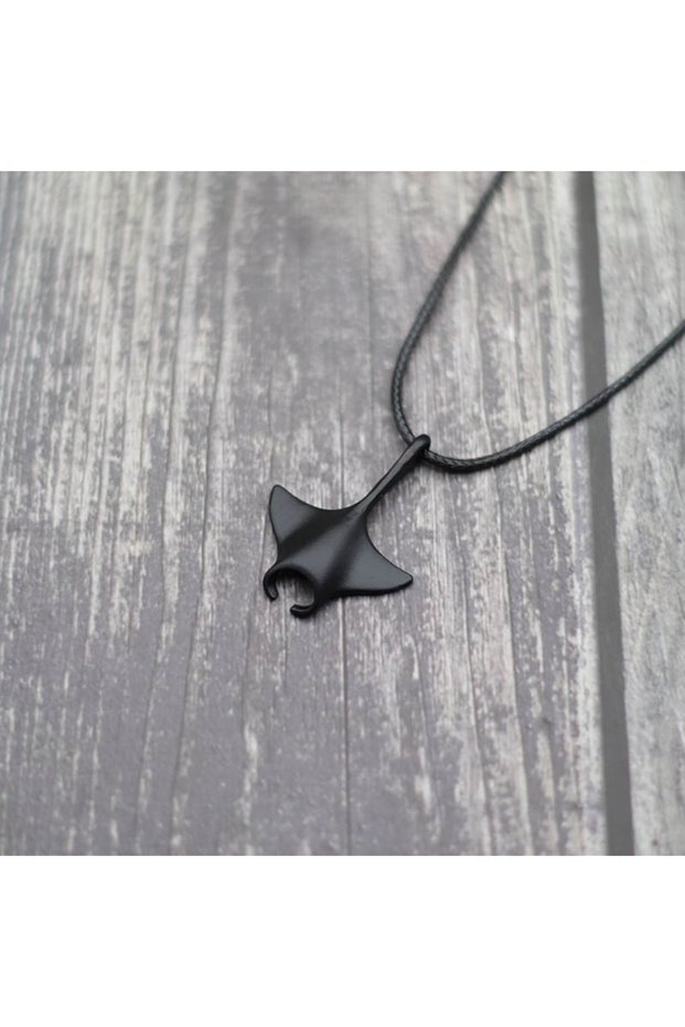 Black Fashion Marine Life Manta Ray Necklace For Men Minimalist Long Black Rope Collar Ocean Love Je