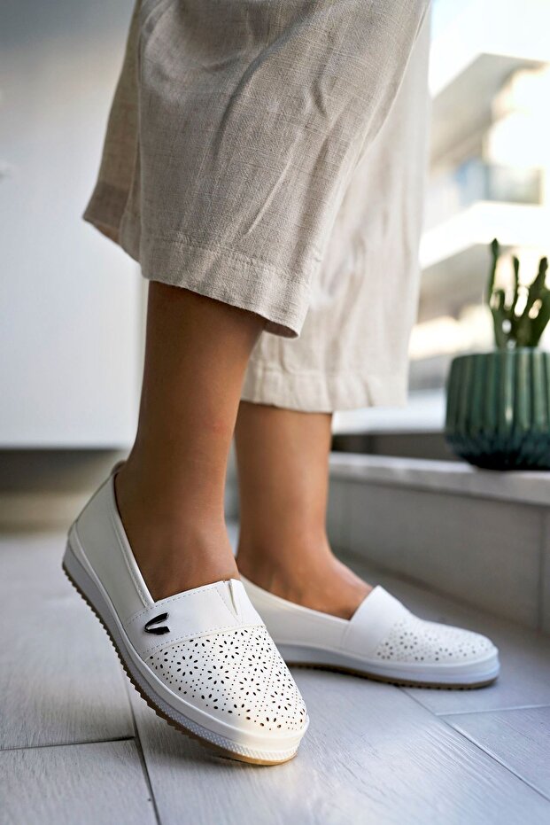 Orthopedic Sole V Buckle White Laser Women's Shoes