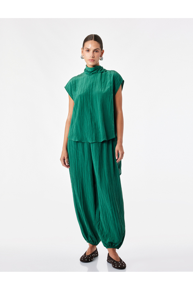 Elastic Waist Balloon Fit Satin Harem Pants