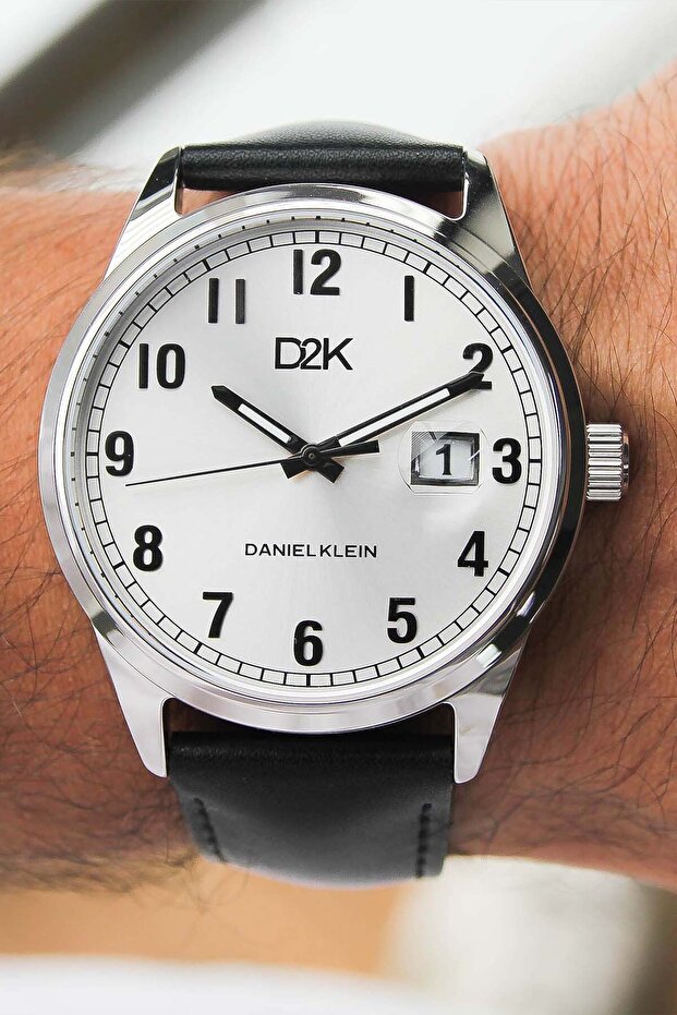 Dk407136 Leather Cord Men's Wristwatch