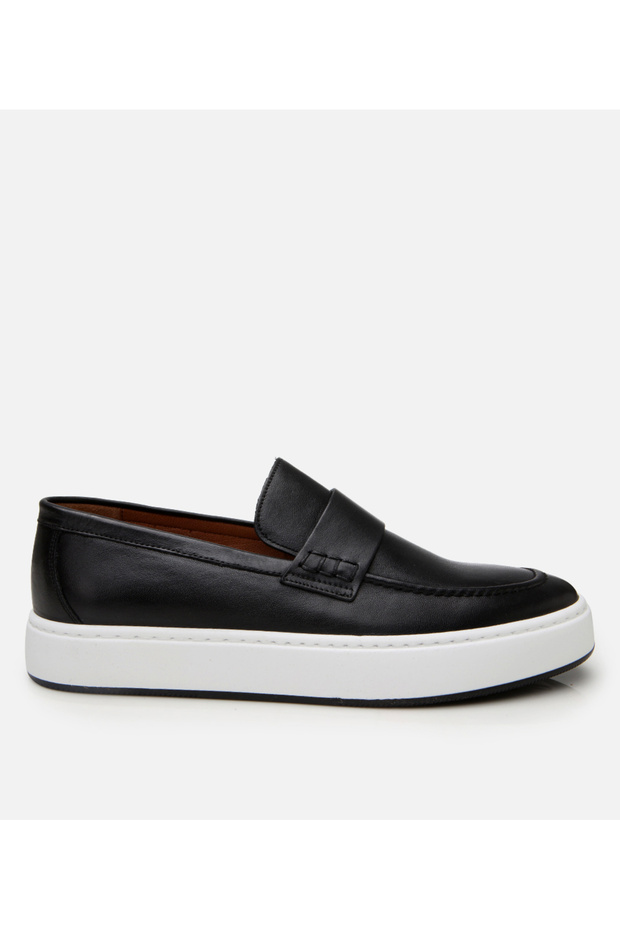 Men's Leather Black High-Sole Stylish Loafer