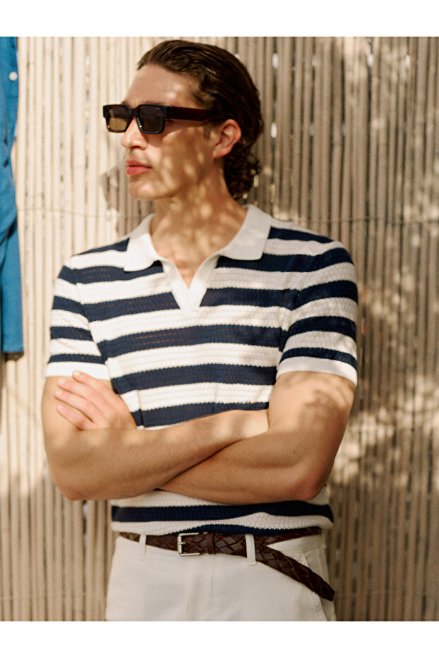 Men's Off-White Striped Polo Collar Short Sleeve Knit Sweater
