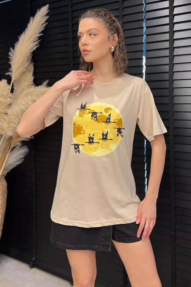 Crew Neck Stone Embroidered Printed Women's T-Shirt