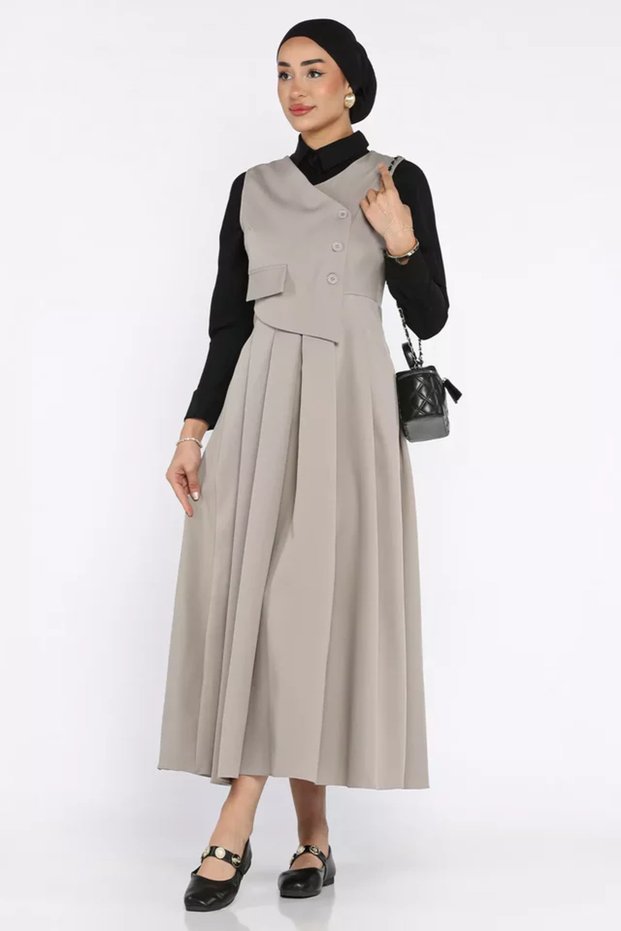 Women's Button Detailed Pleated Hijab Dress