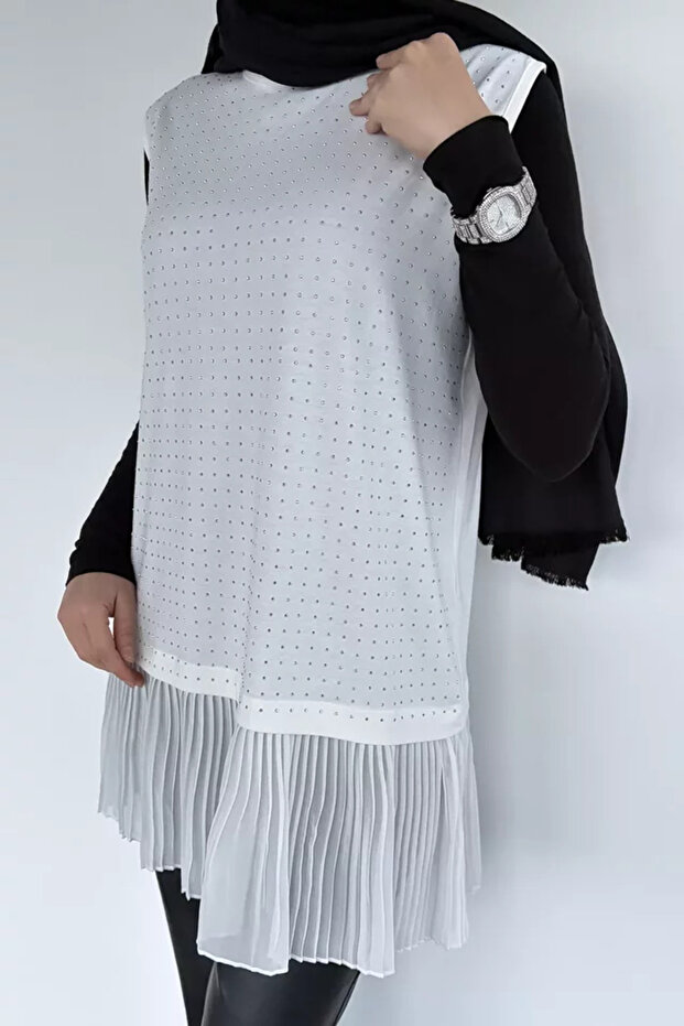 Hijab Full Lycra Stoned Zero Sleeve Undergarment Tunic