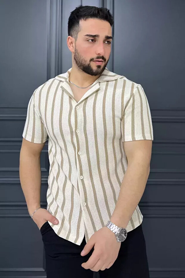 Men's Turn-Down Collar Lace-Like Knit Line Patterned Shirt