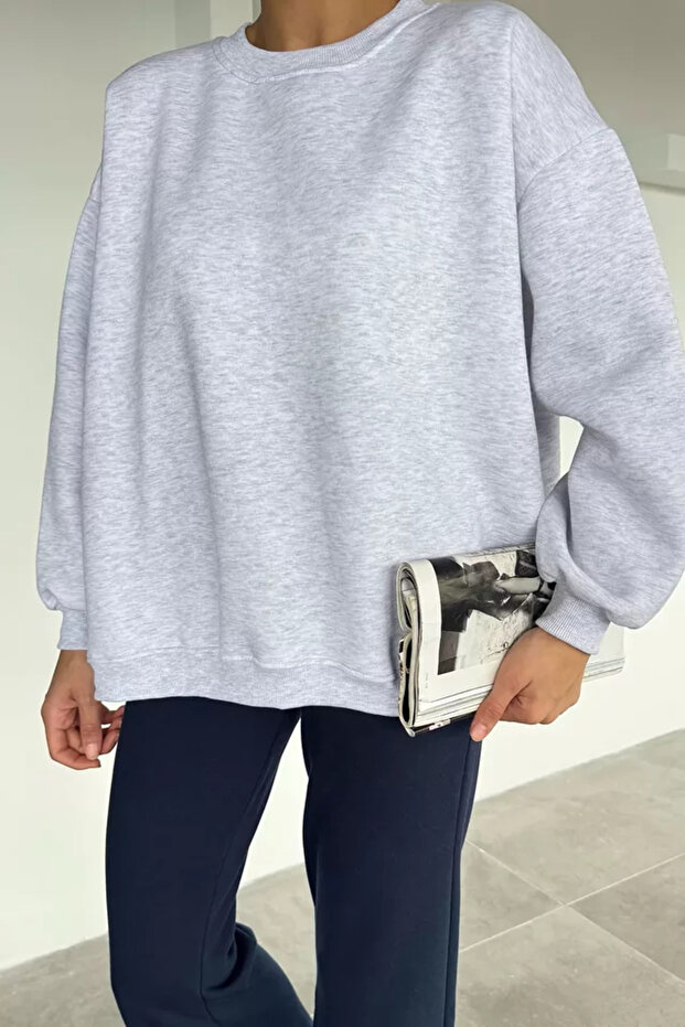 Women's Crew Neck Fleece-Lined Oversized Sweatshirt