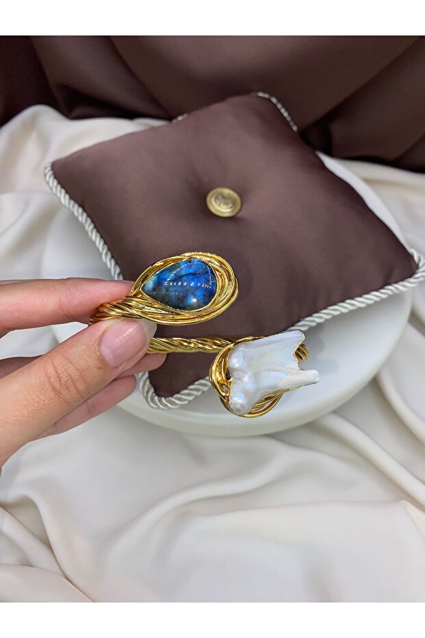 Stone Gift Accessory Nayla Stone Bracelet
