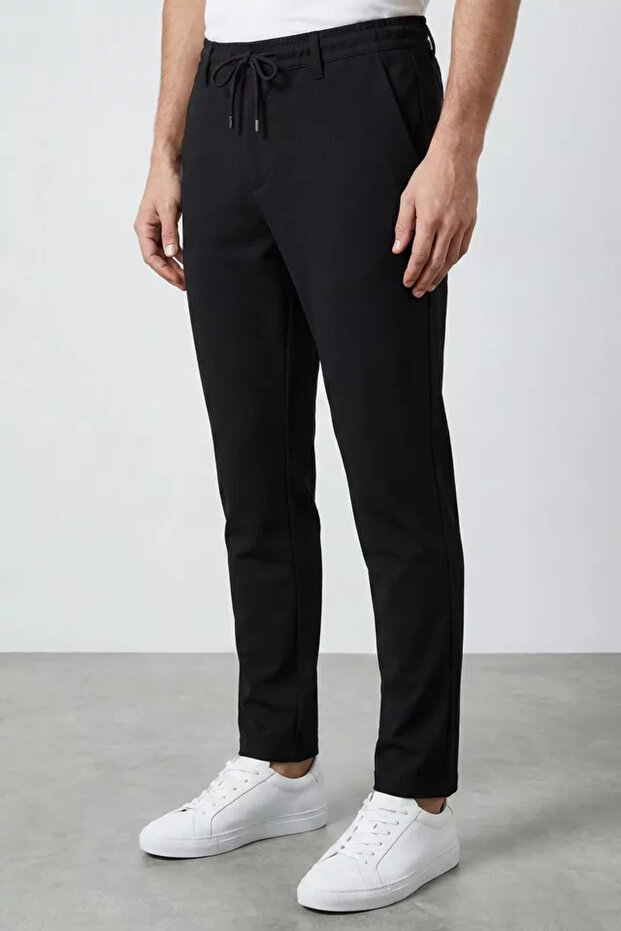 Men's Self-Patterned Trousers with Waist Tie