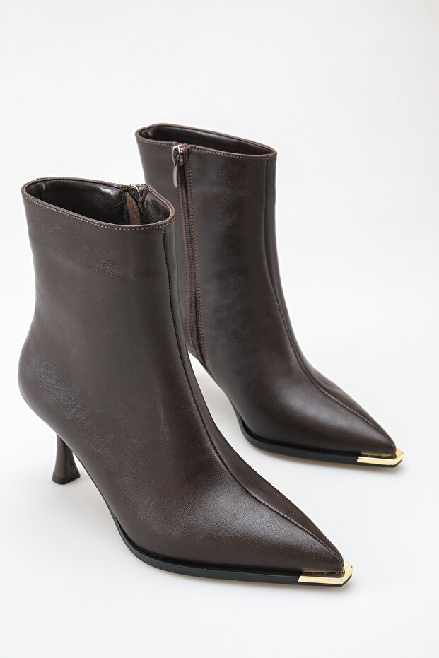 Women's 7 cm Heeled Pointed Toe Gold Detailed Zippered Ankle Boots