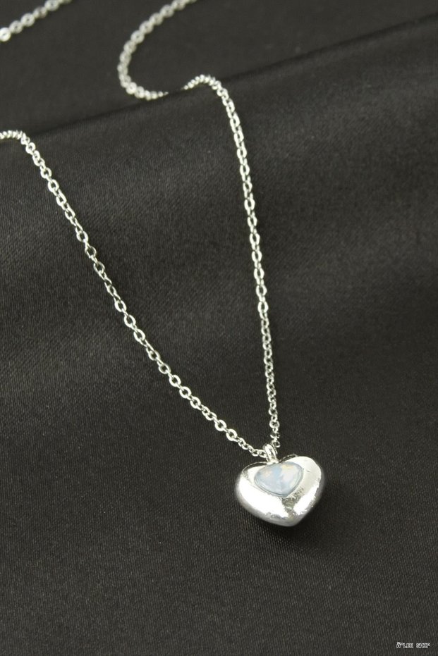 ILKESTOR Stone (203131) Necklace, White