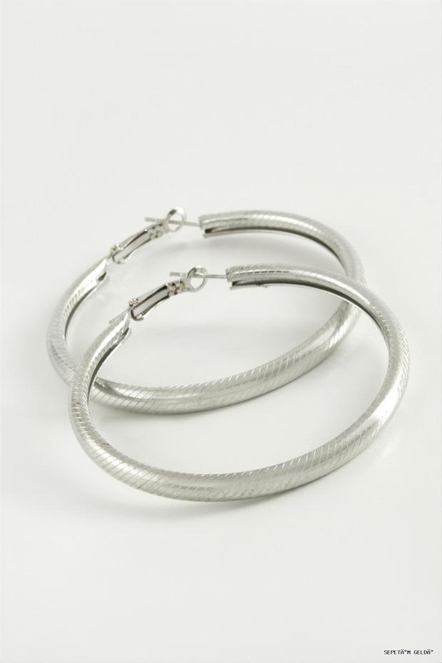 Spt-Gld Dotted Tube Hoop Earrings 4.5 cm (111547) Silver Color