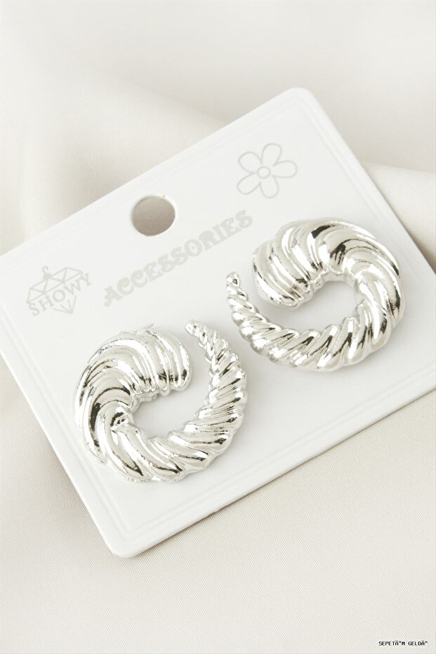 Spt-Gld Twisted Metal Earrings (130252) Silver Color