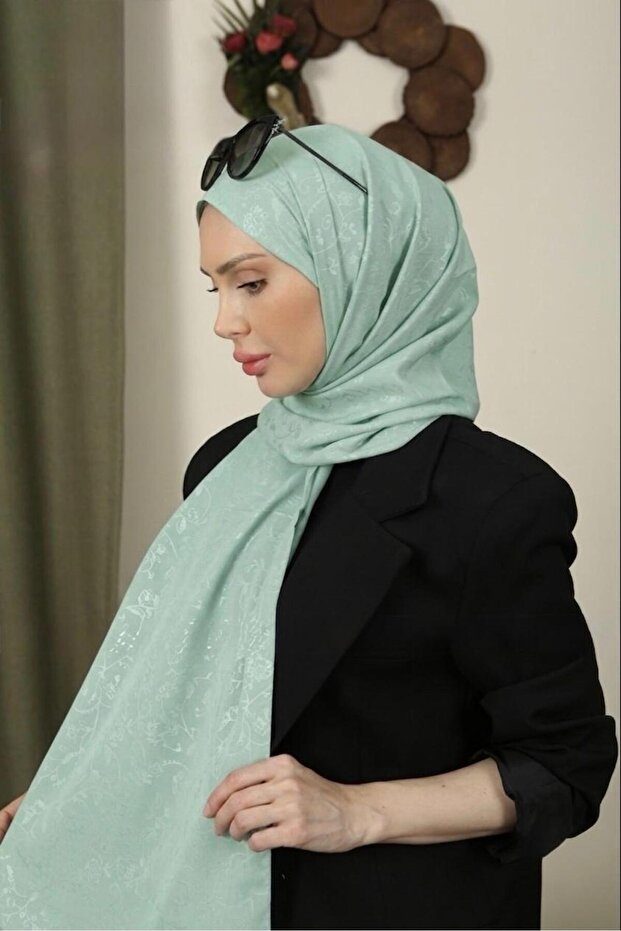 Flowered Pattern Thin Medina Silk Jacquard Shawl
