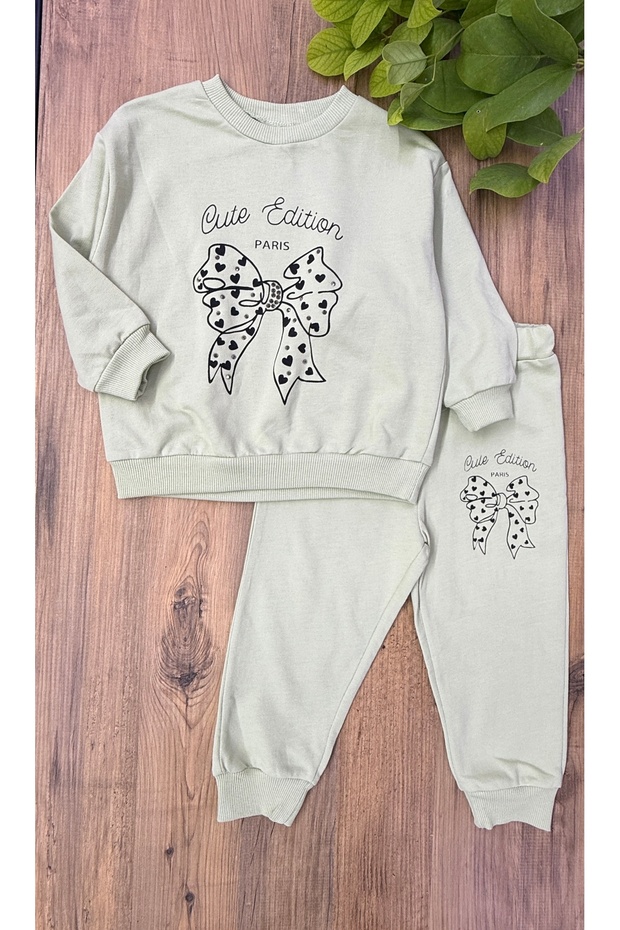 Girl's Comfortable, Thin, Useful Suit Suitable for All Seasons