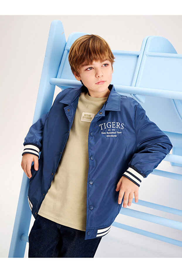 Nevavm difference: boy's shirt collar jacket