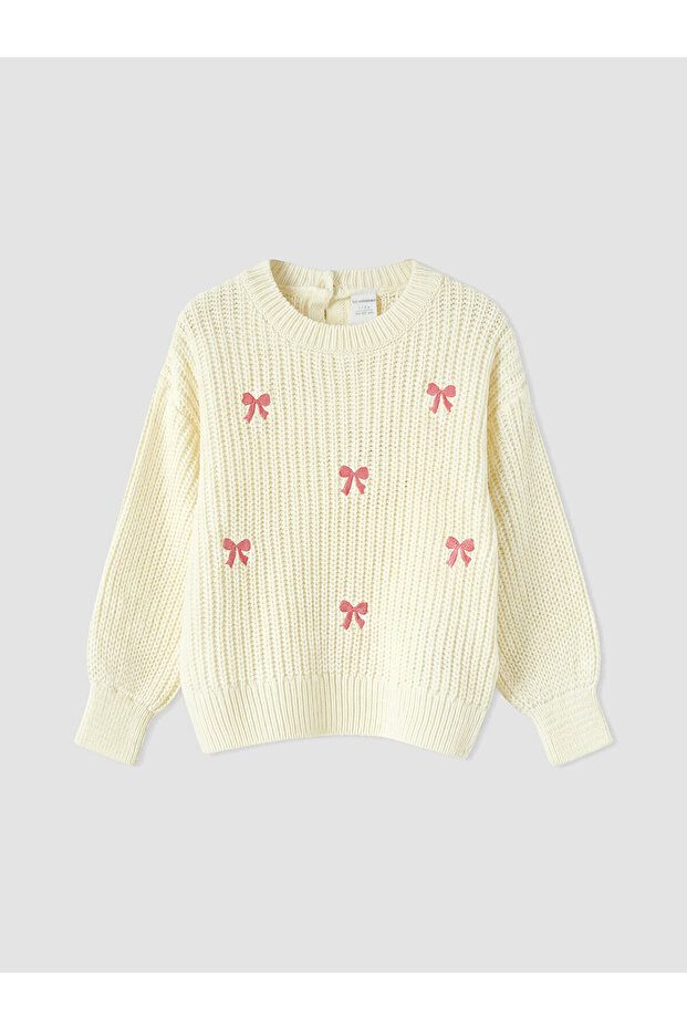 Two Mt Shop Quality White Oval Collar Girls' Embroidered Knit Sweater