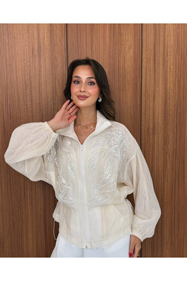 Off-White Embroidered Stand Collar Jacket - 9773