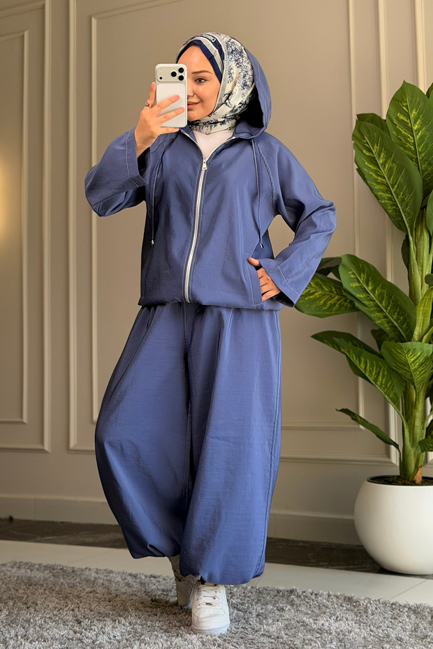 6649 - Stylish, Comfortable, Loose-Fitting Peach Soft Fabric Women's Set with Elastic Detail on the Legs
