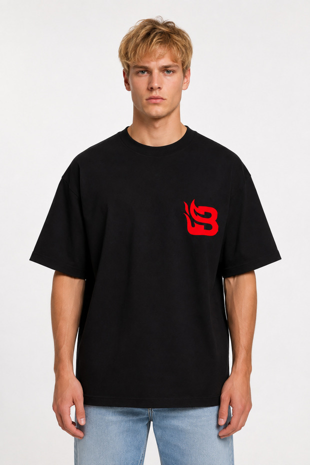 T-Shirts - Black - Oversize