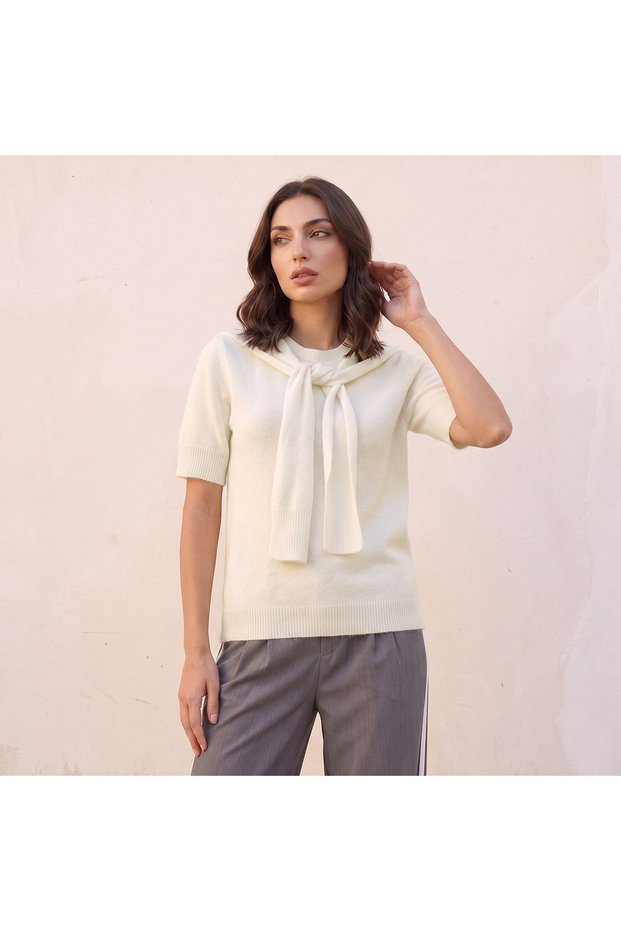 NECK TIE DETAIL SWEATERS