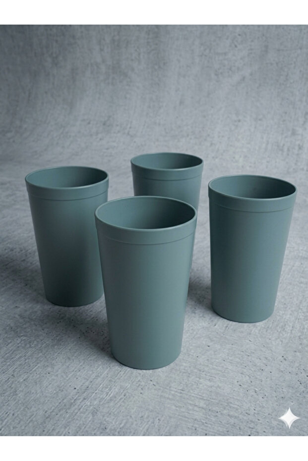 Hobby Set of 4 Unbreakable Plastic Cups 420 ml