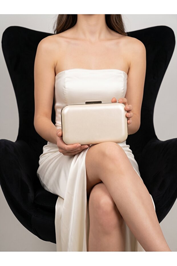 Bridal Bag Ecru Matte Leather Silver Metal Detailed Chain Strap Women's Evening Dress Bag Wedding Engagement Graduation