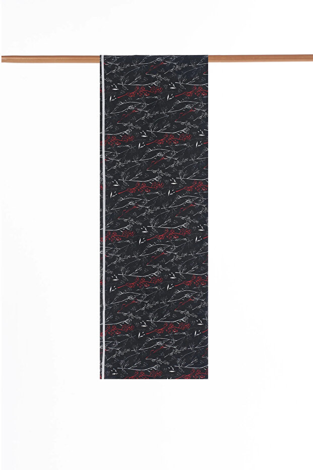 Minimal Pattern Silk Shawl Black