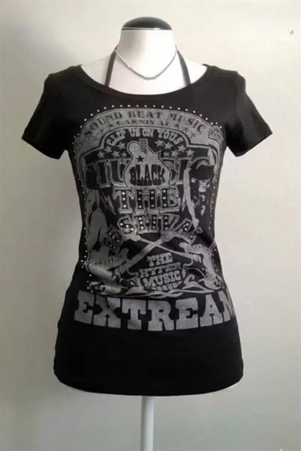 Black Black the Festival Harajuku Y2K Tie-Up Short Sleeve Crop