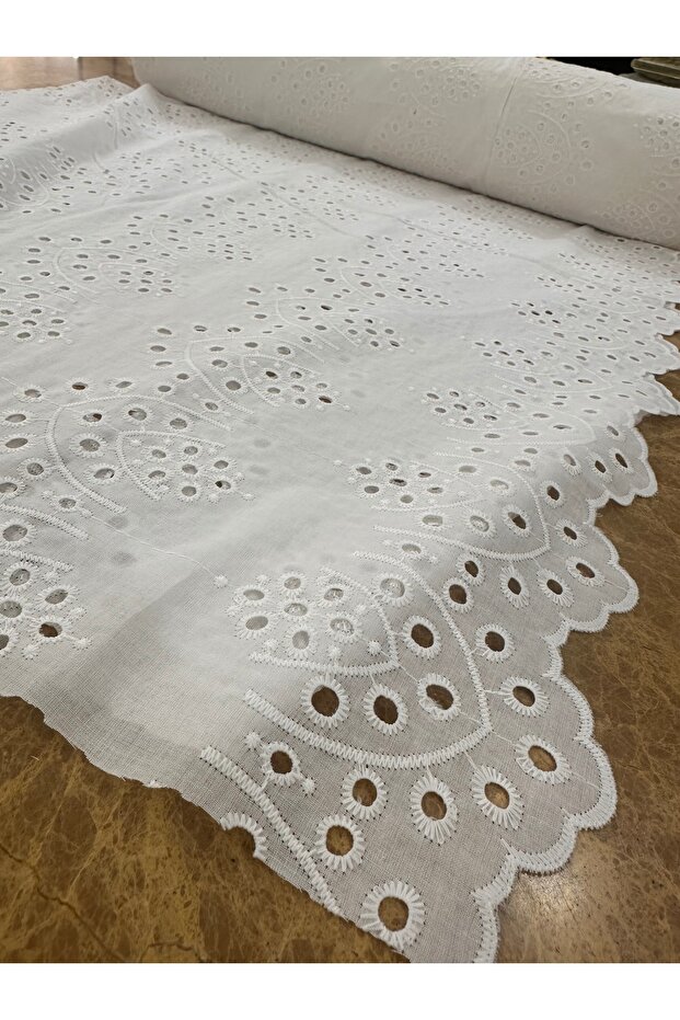 White Embroidered Scallop Cotton Voile Fabric - 150 cm Width (1 Piece = 5 Meters) - Perforated Embroidered Dress Fabric