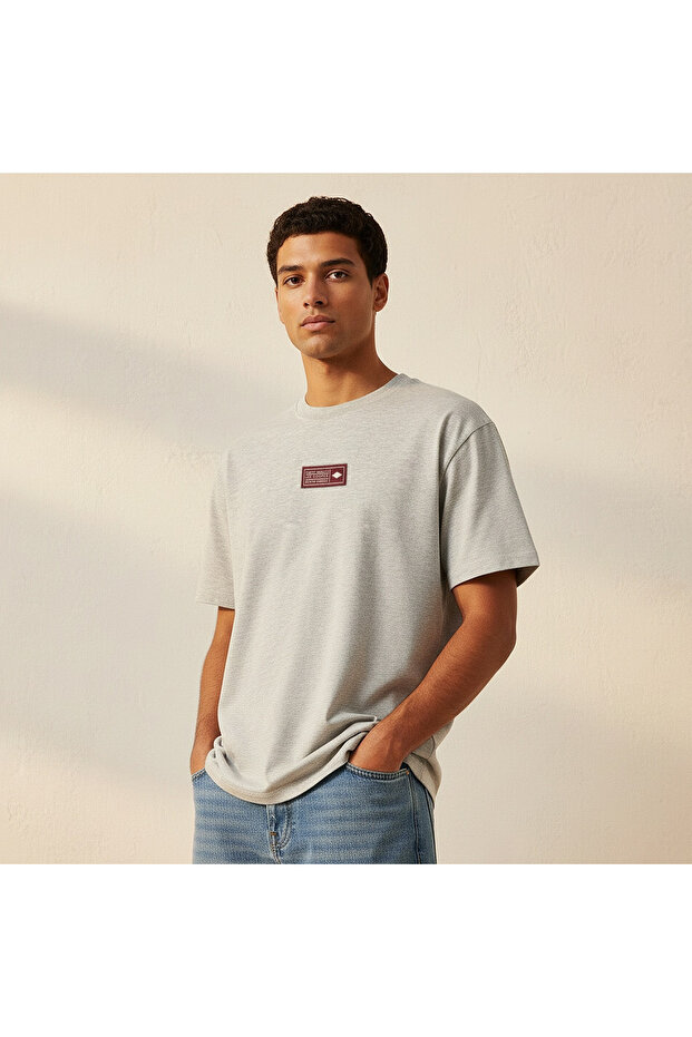 EDWARD BADGE TEE