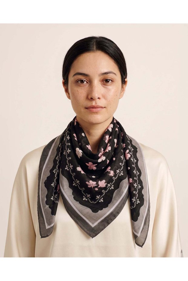 Girls Assorted Printed Scarf