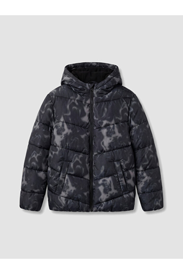 Batik Embroidered Boys' Puffer Coat from Uzg Store for Style Enthusiasts