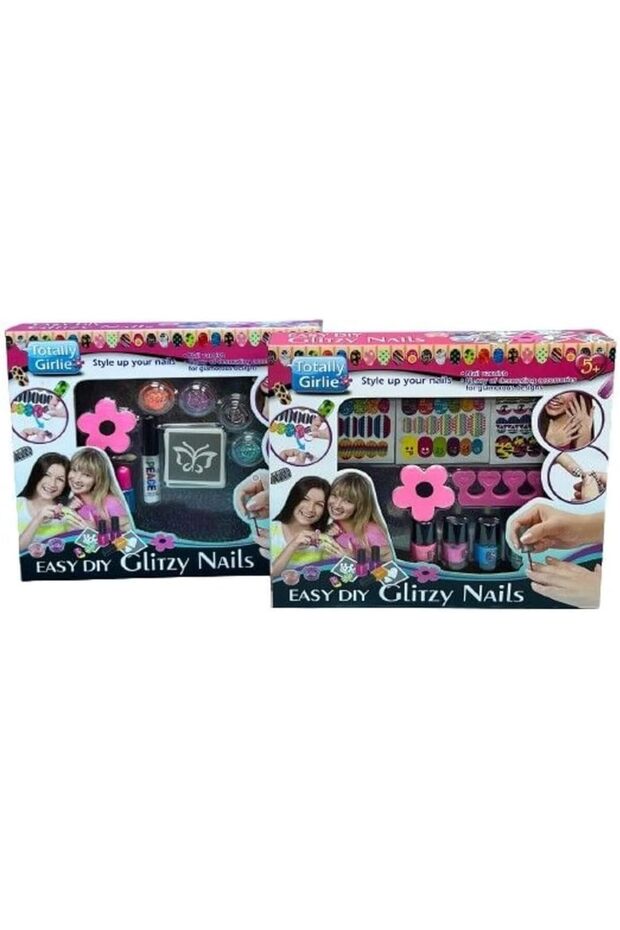 Easy DIY Glitzy Nails