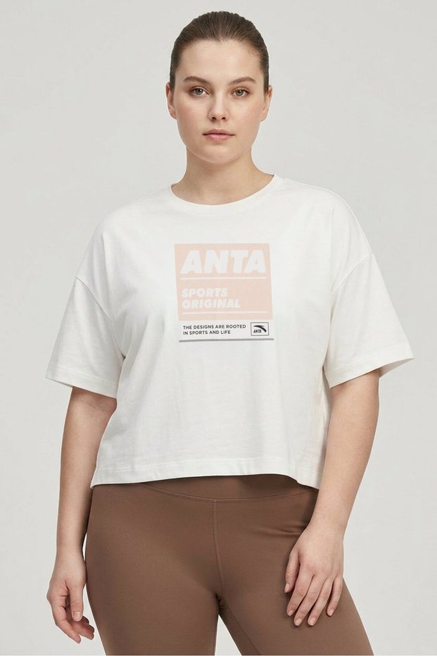 Women Sportswear Fit Short Sleeve Outdoor T-shirt, White