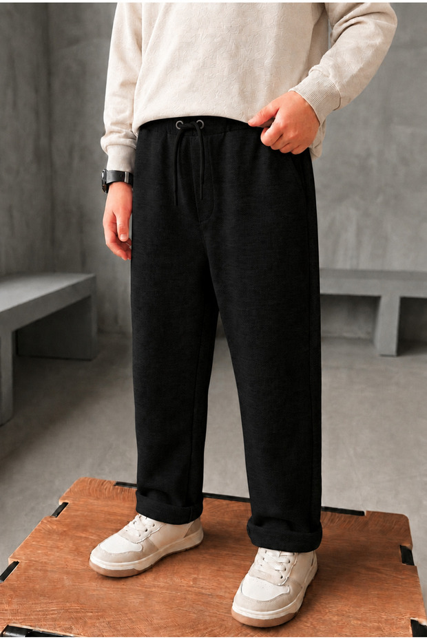 Boy's Textured Fabric Black Color Elastic Waist Lace-Up Comfortable Cut Pants