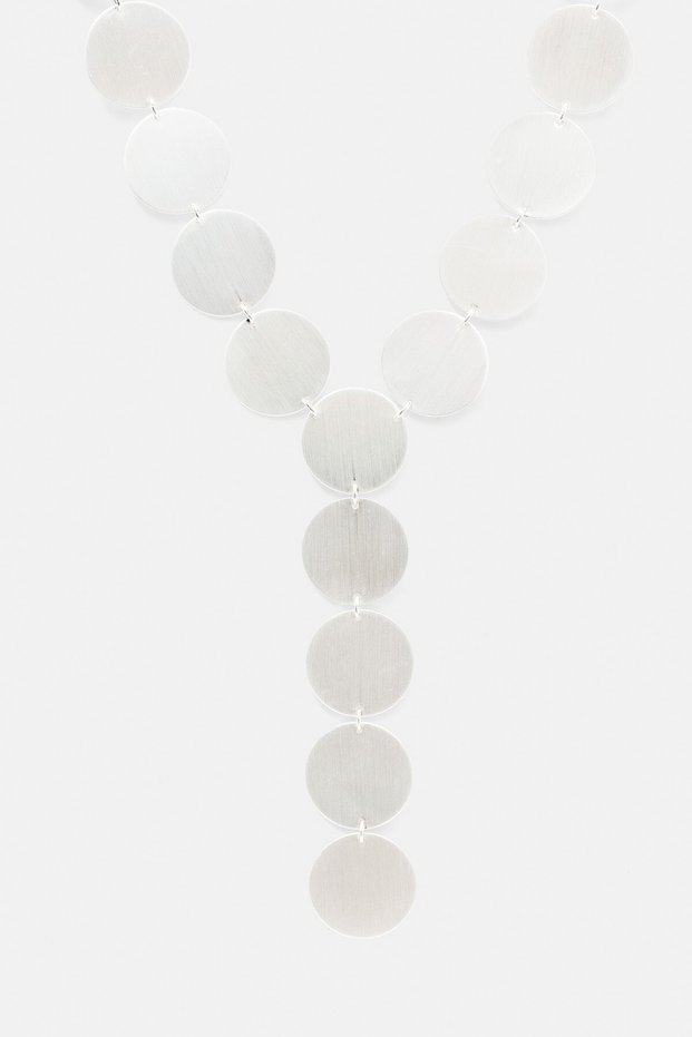 Daire detaylı lariat kolye