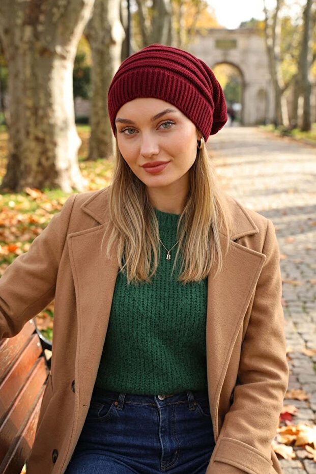 Women's Drawstring Backless Loose Knitwear Beanie - Flowy Winter Beanie