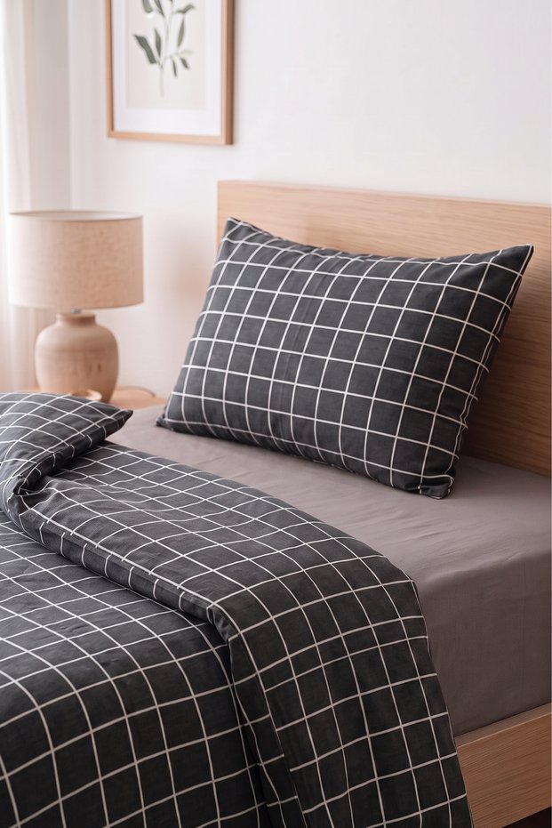 Square Pattern Single Duvet Cover Set | 160X220 cm Duvet Cover, 1 Piece 50X70 cm Pillowcase and Fitted Sheet | Cotton Soft Texture