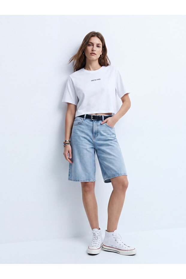 Baby Tee White T-Shirt with Text Print