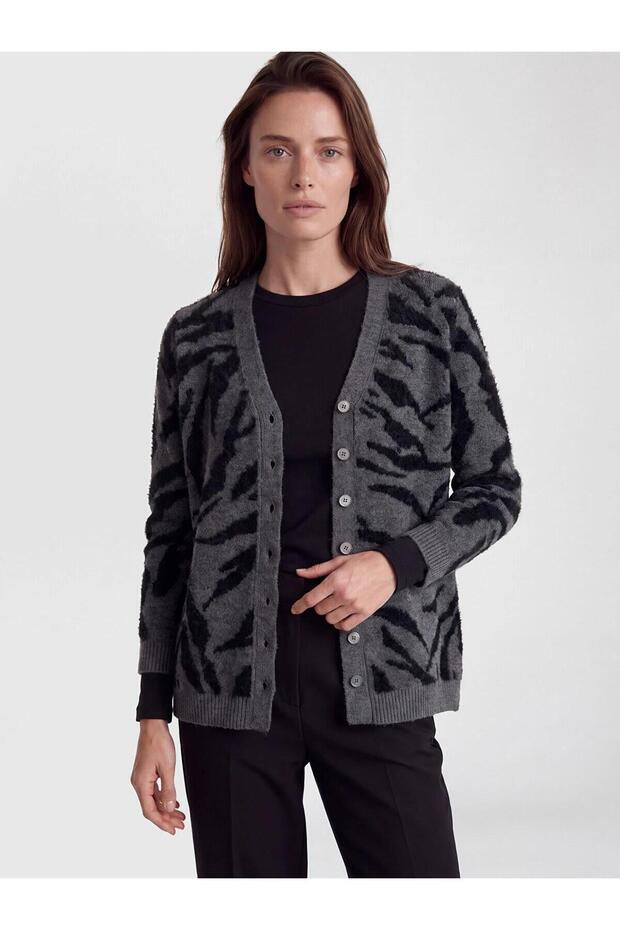 Leopard Patterned Women's Knitwear Cardigan (W6)