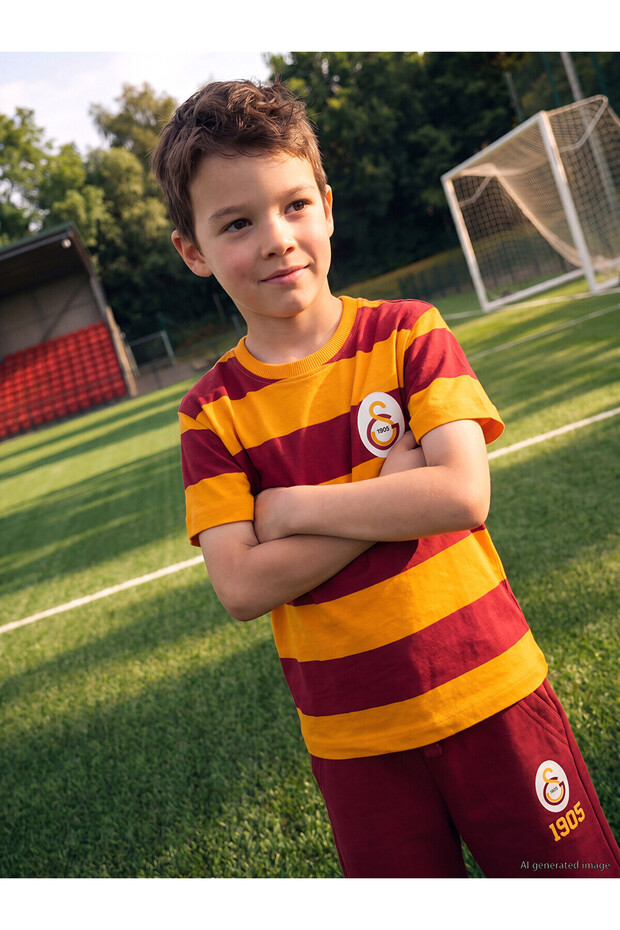 Nevavm Galatasaray Printed Boys' T-Shirt with Difference