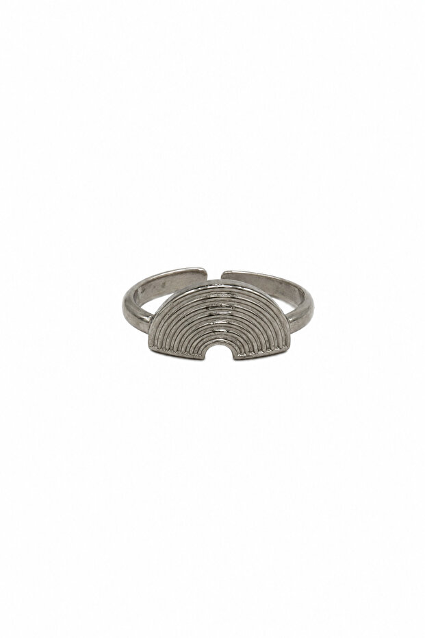 Adjustable Gray Steel Ring with Rainbow Pattern - Modern and Stylish Design