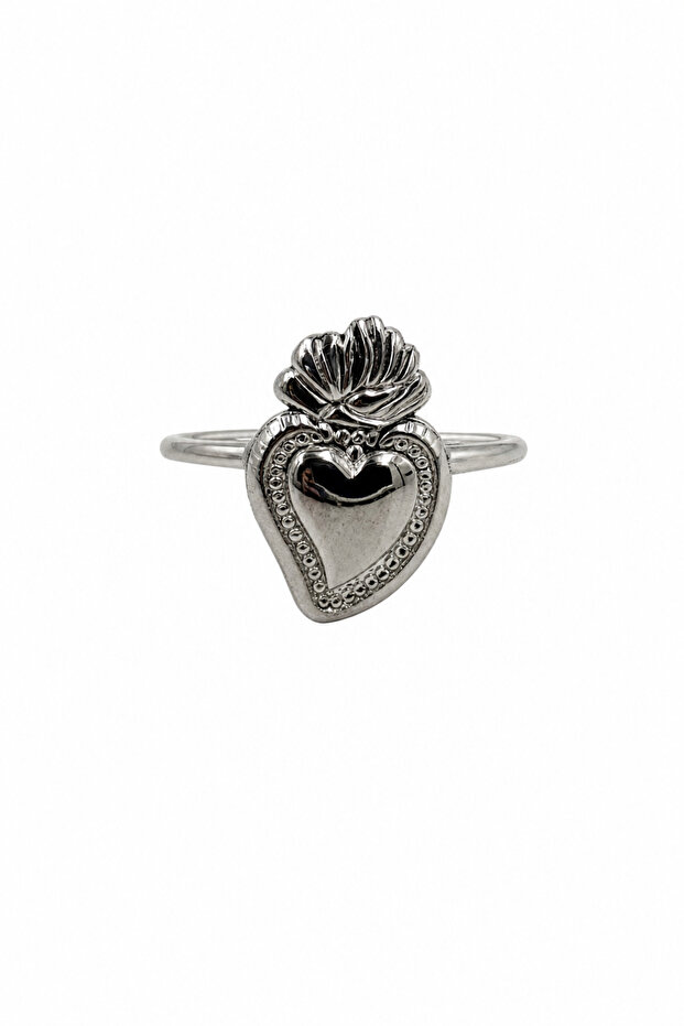 Modern Design Steel Ring with Heart and Flame Motifs
