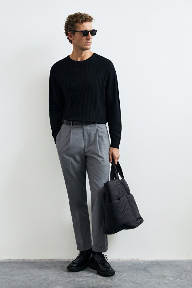 Bard Men's Sweater Black