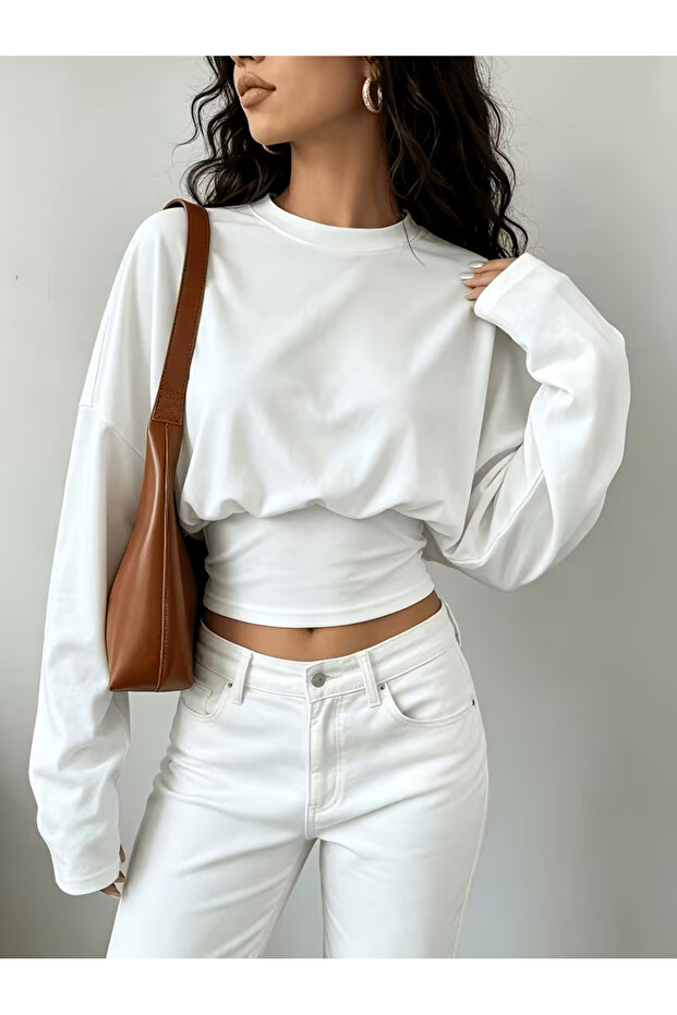 Women's Long Sleeve Oversize Crew Neck Crop T-Shirt